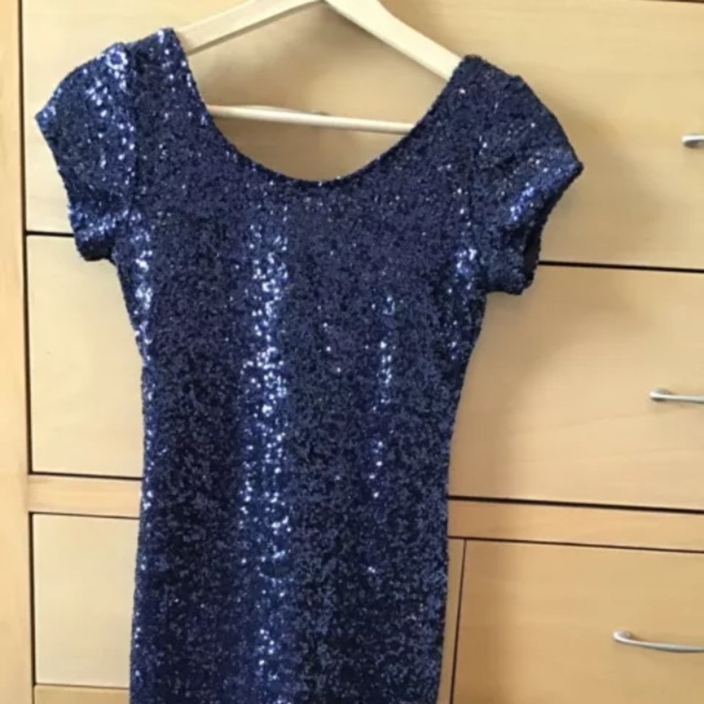 Macy’s BACKSTAGE blue sequin party dress xs